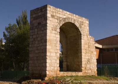 Torreón del Alcázar Gate